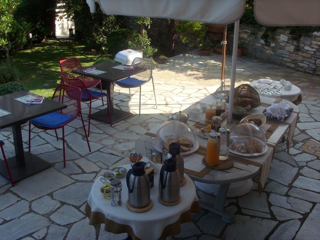 Vogiatzopoulou Guesthouse Agios Georgios Nileias Exterior foto